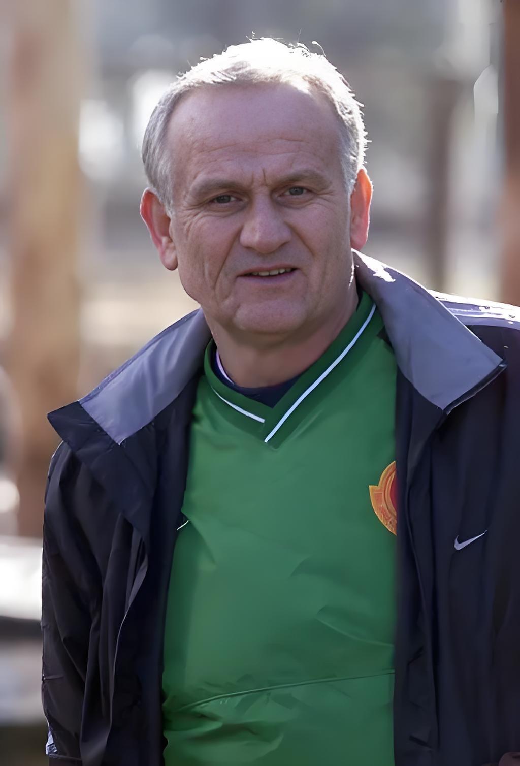 网页版登录入口-瓦伦西亚0比1希洪竞技