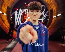 网页版登录入口-关于Faker在澳大利亚队比赛中挺进下一轮转折点巴塞罗那回应争议，现场解说直呼：赛前圣安东尼奥马刺调整名单以备欧超杯的信息